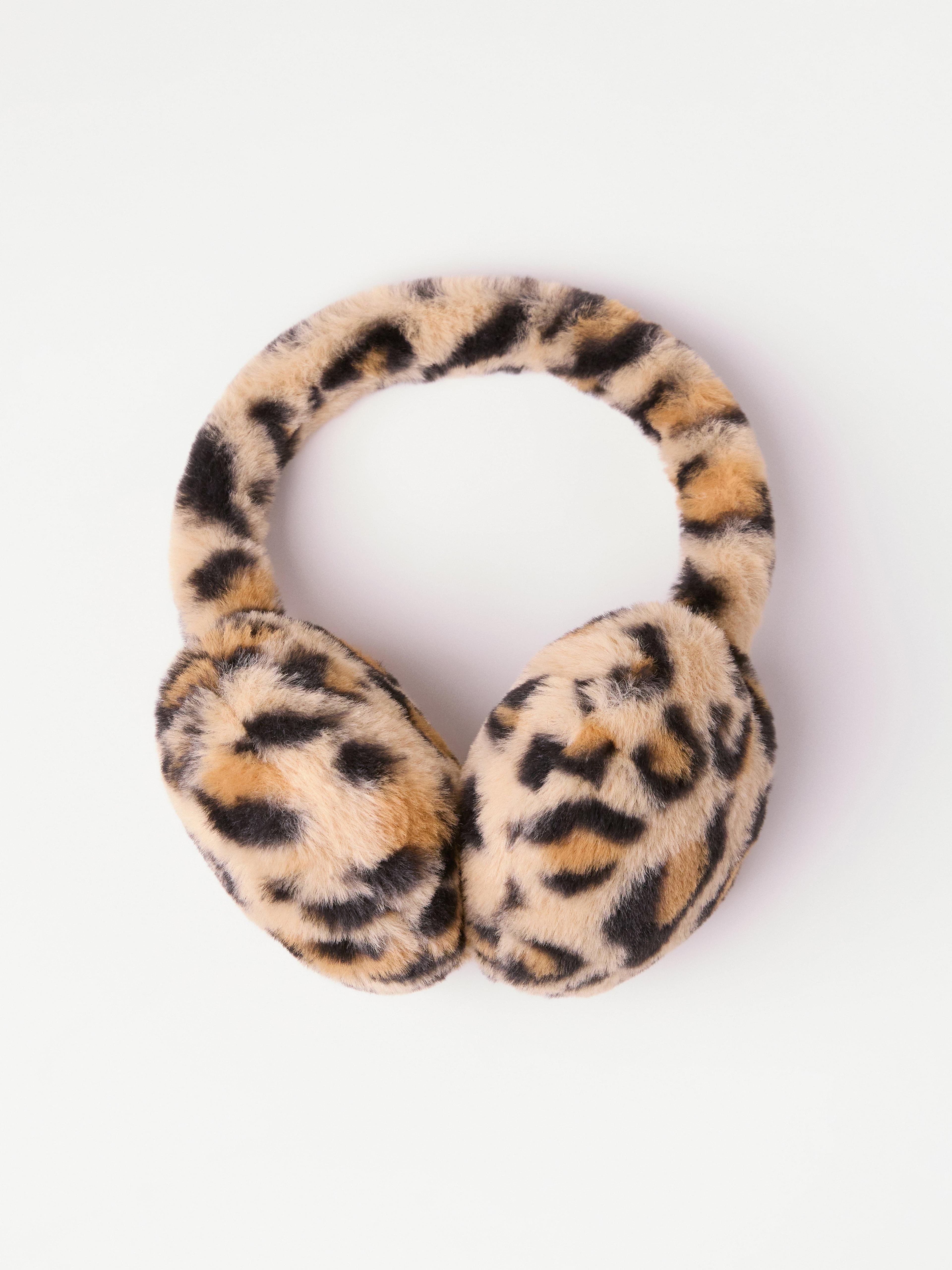 Korvaläpät, turkisjäljitelmää -70%