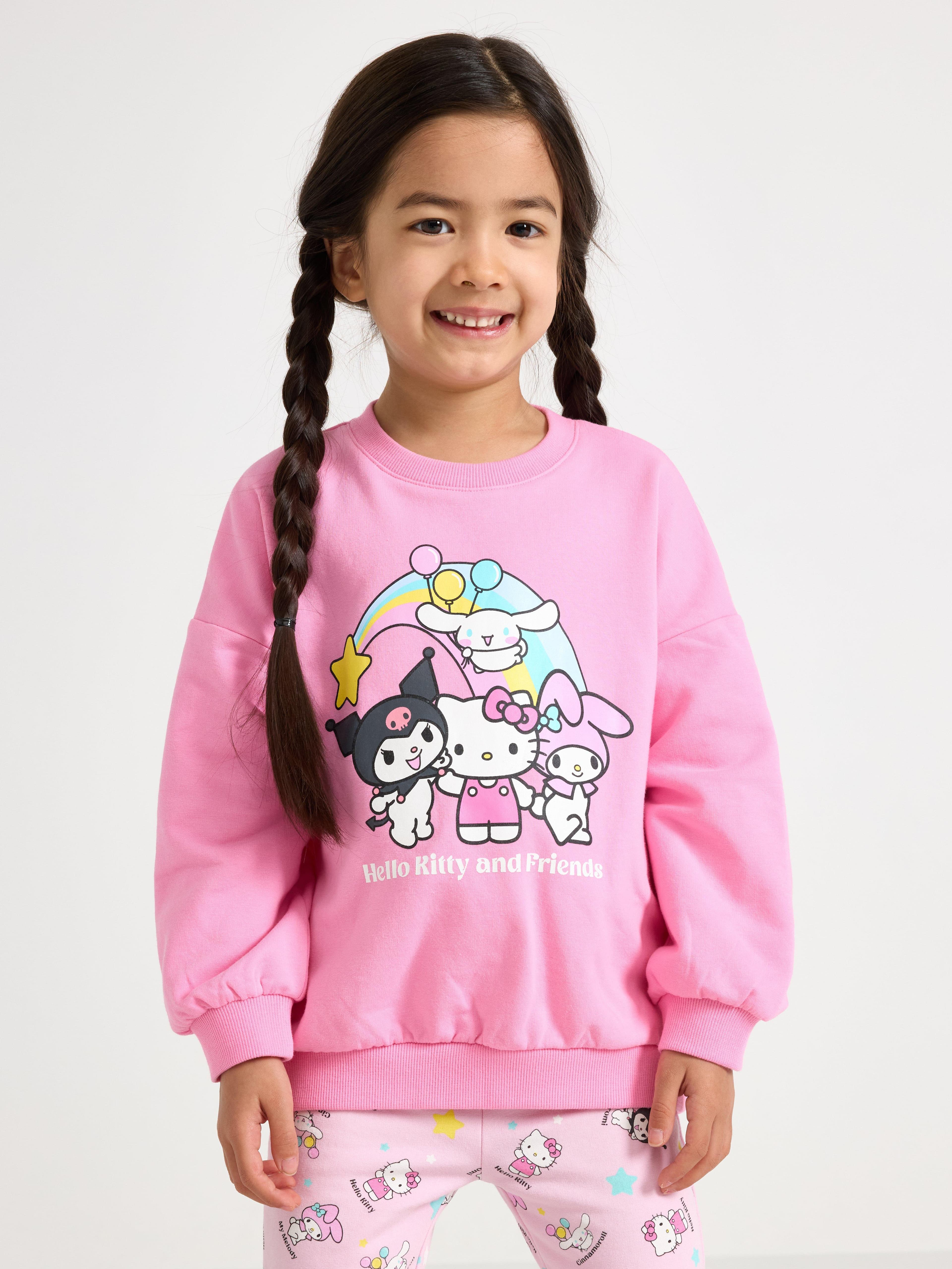 Hello kitty and friends  collegepaita jossa harjattu sisäpinta -70%