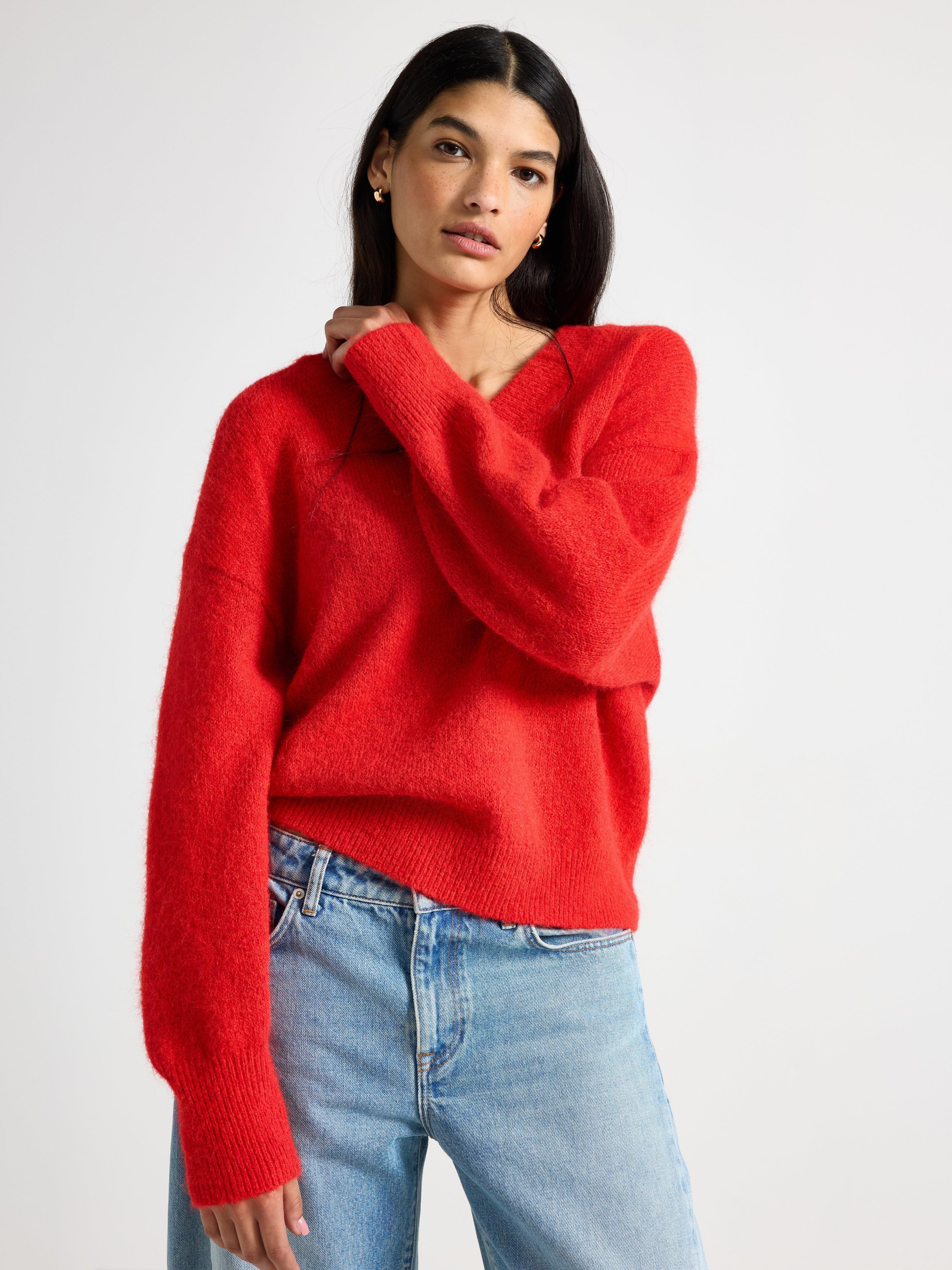 Neulottu v-kaula-aukkoinen neule -70%