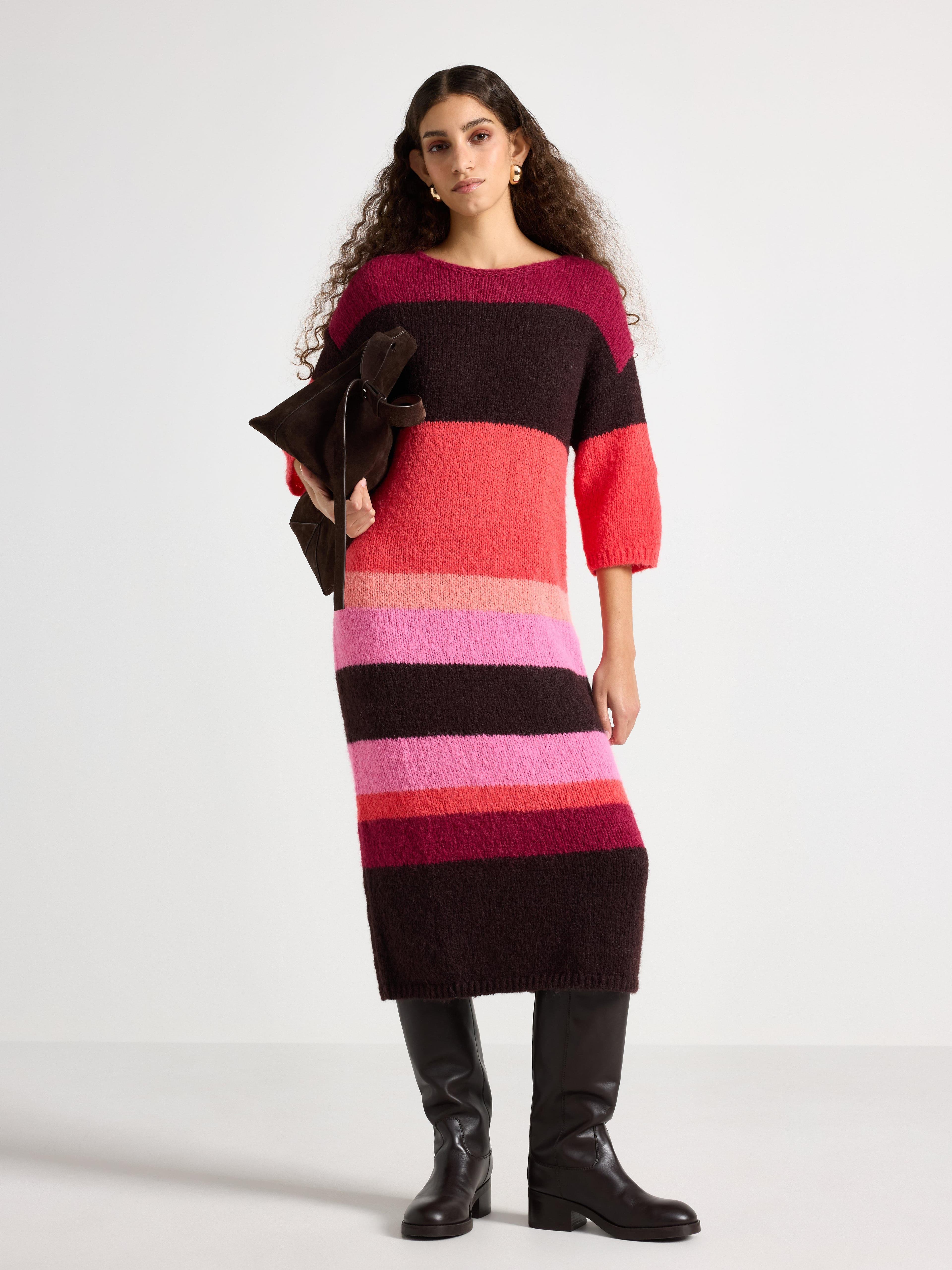 Neulottu midi mekko -70%