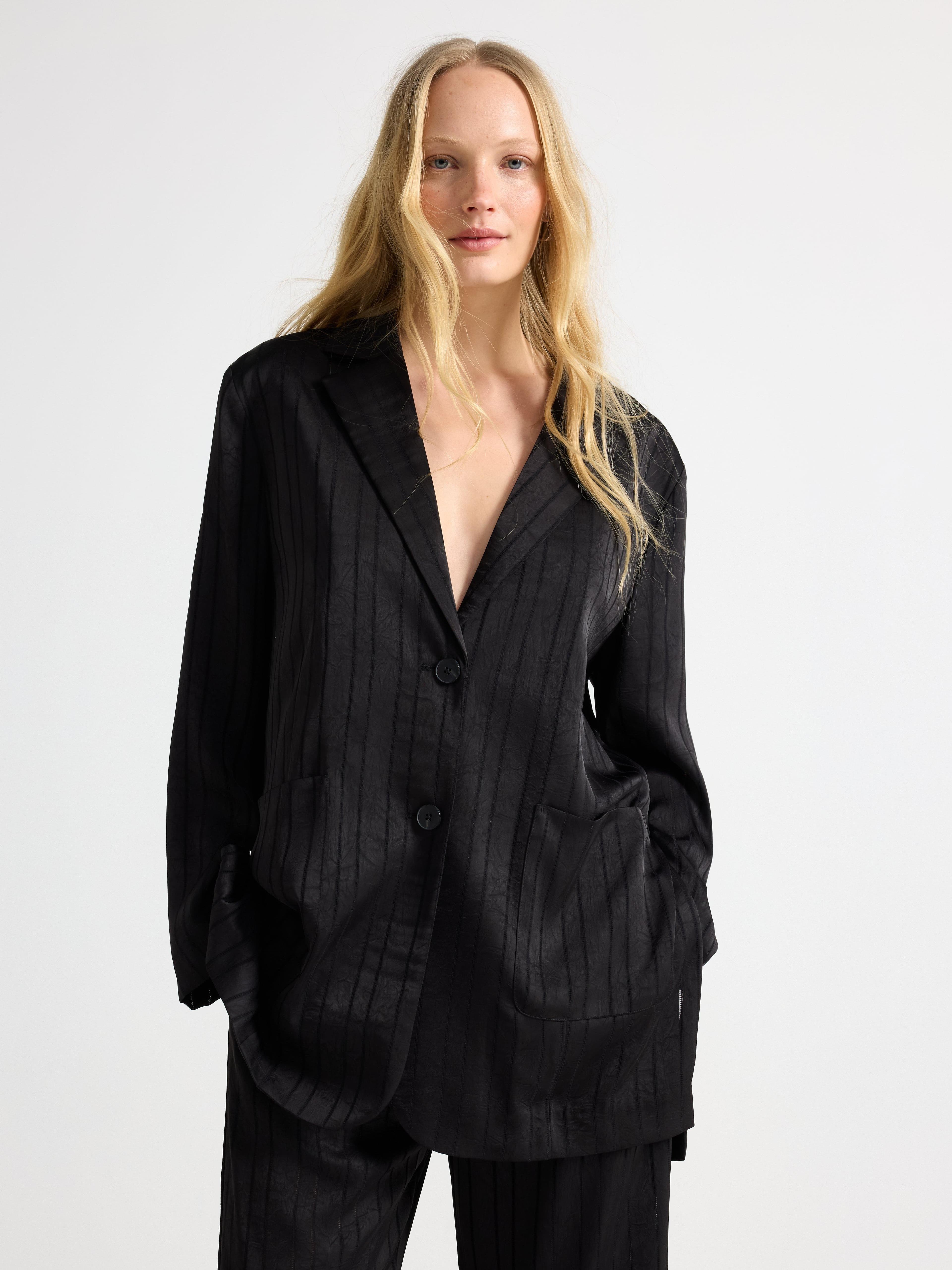 Oversize bleiseri