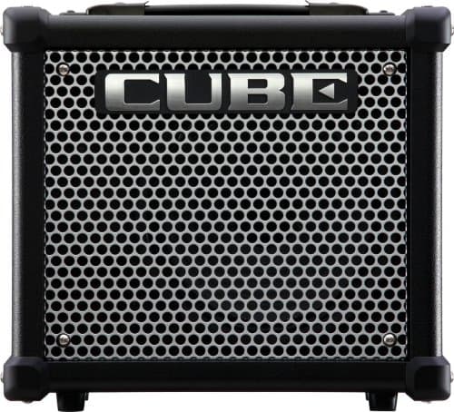 Roland Cube 10 GX 8" kitaracombo, 10 wattia -58% (Hyväkuntoinen)