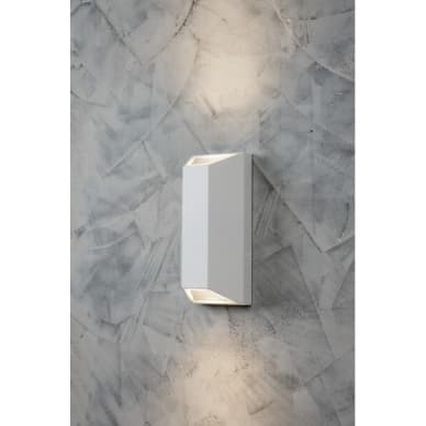 AIRAM Sala Double IP44 2XGU10 GLC WH 4116046 Vastaa: N/A