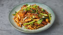 Paistettuja nuudeleita 炒面