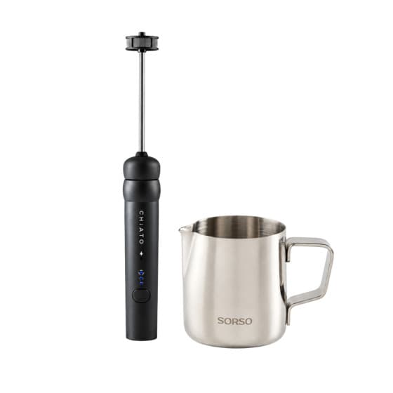CHiATO nanoPLAY -maidonvaahdotin ja SORSO Barista -maitokannu (350 ml) -setti – Musta