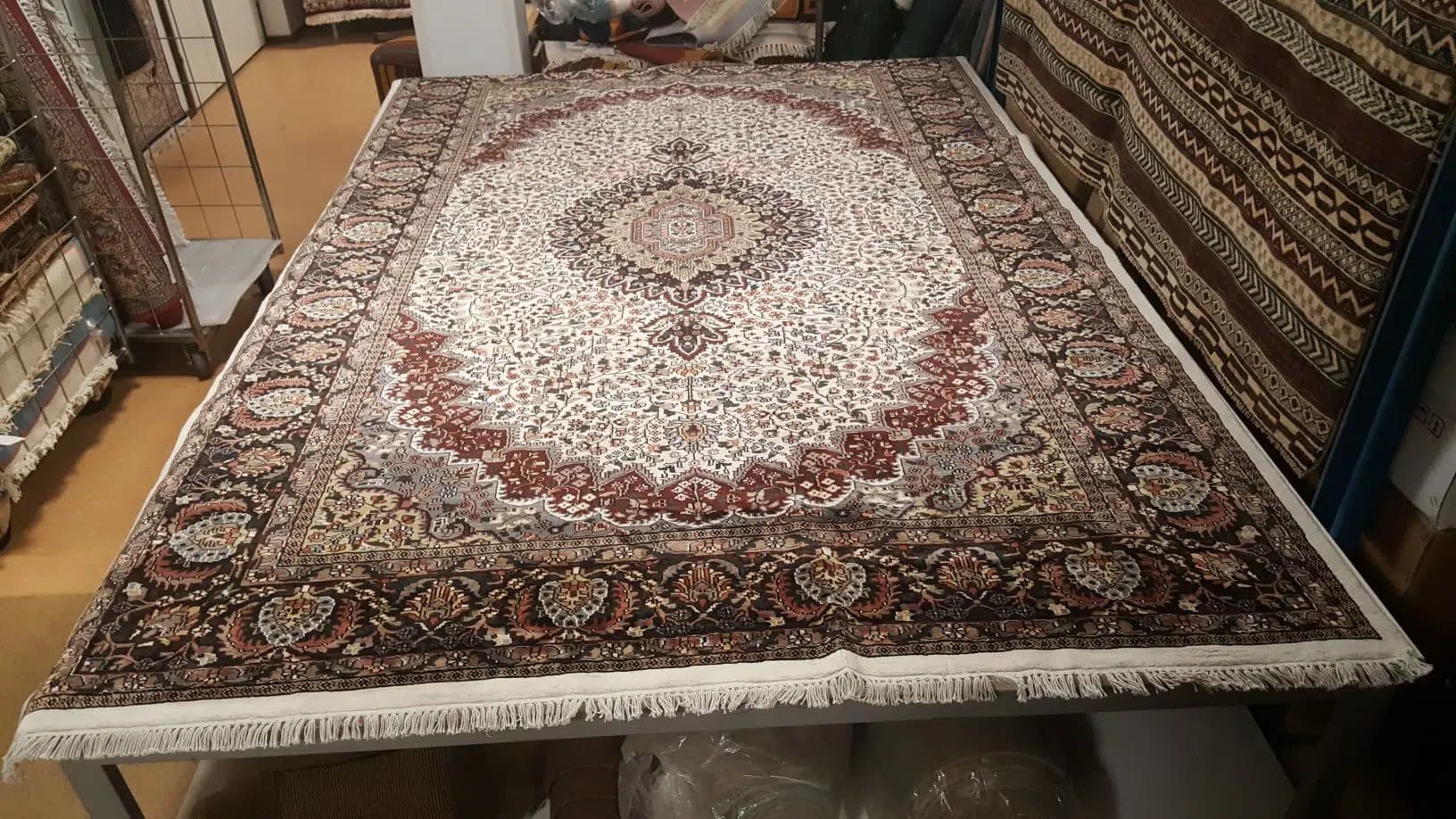 Art silkki 210x318cm