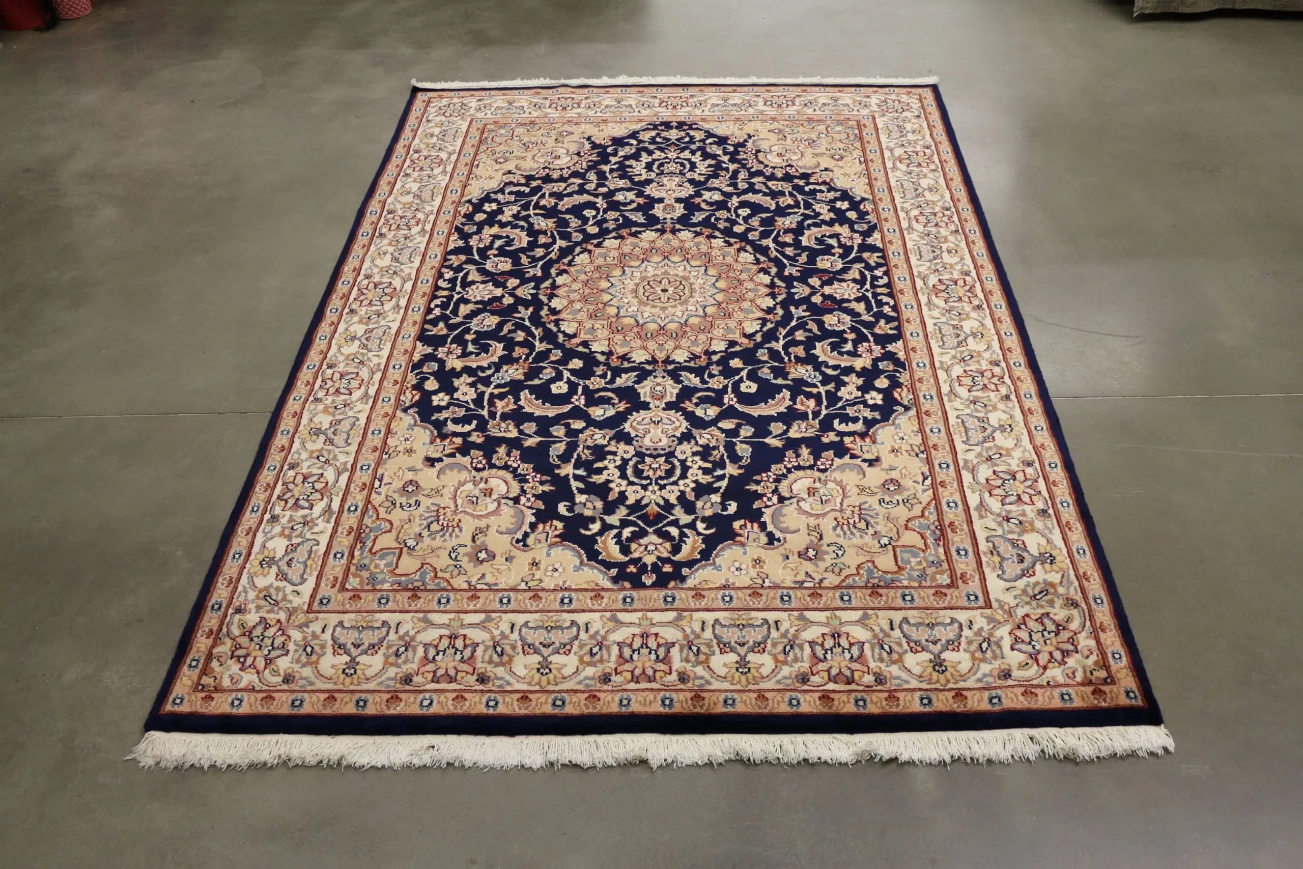 Pakistan 153 X 236 cm