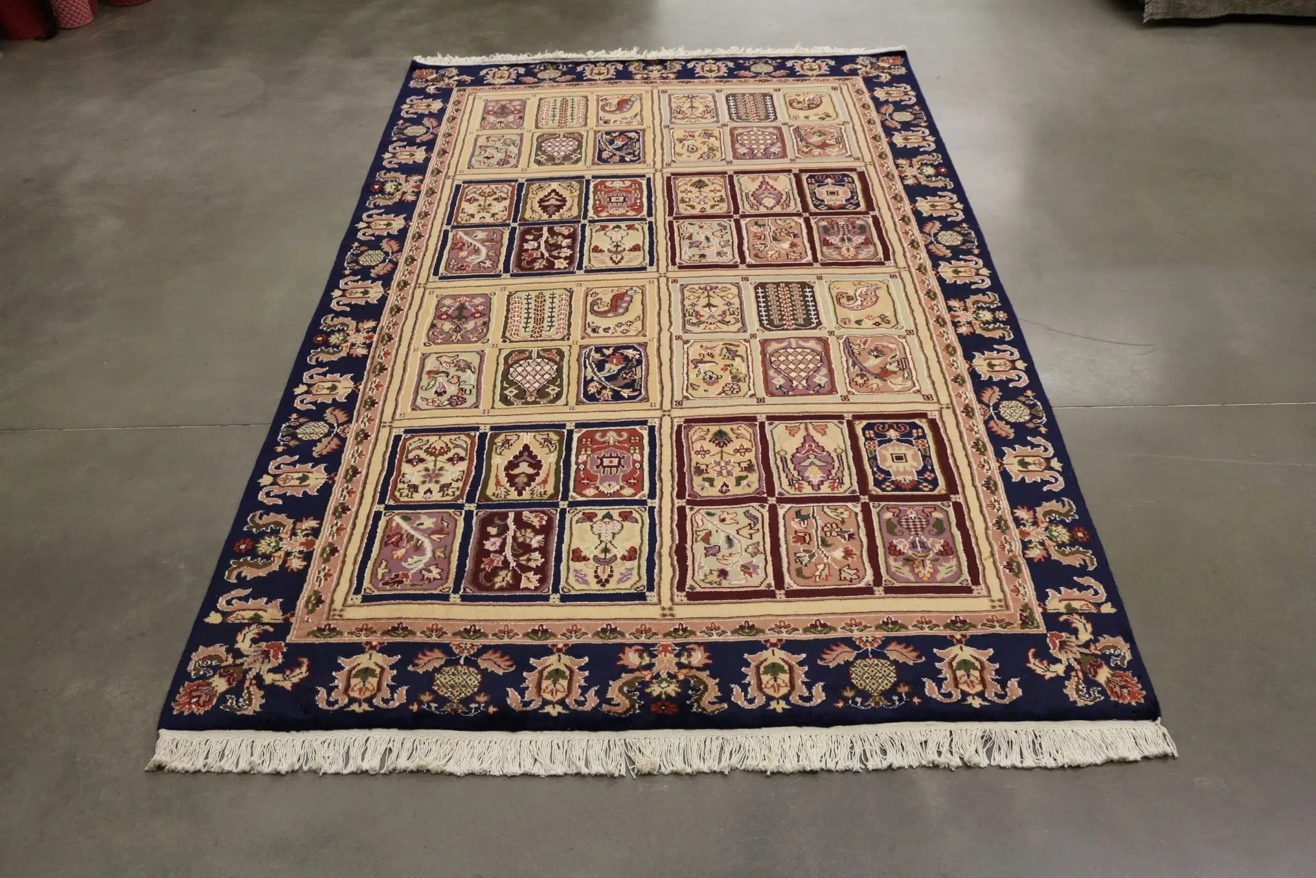 Pakistan 151 X 257 cm