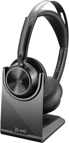 Poly Voyager Focus 2 -Bluetooth-kuulokemikrofoni lataustelineellä, Microsoft Teams -sertifioitu -44% (Hyväkuntoinen)