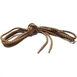 Courteney Laces