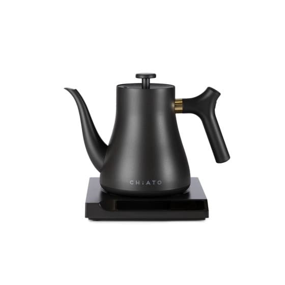 Vedenkeitin CHiATO flowPLAY Classic, 0,6 l – musta
