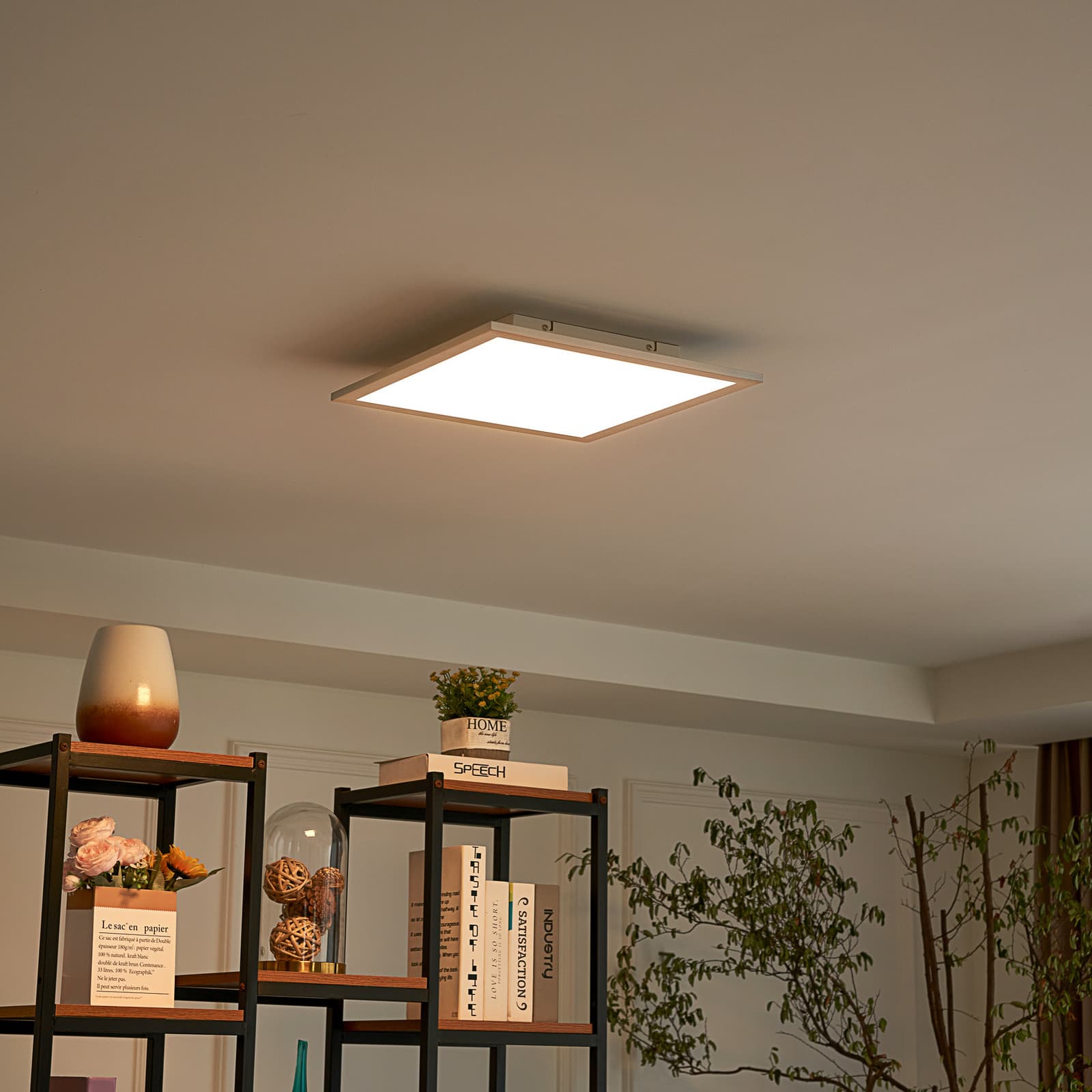 Livel LED Kattovalaisin CCT 40x40 White/Silver Lindby - Keittiö - Moderni - Muovi - Kulmikas