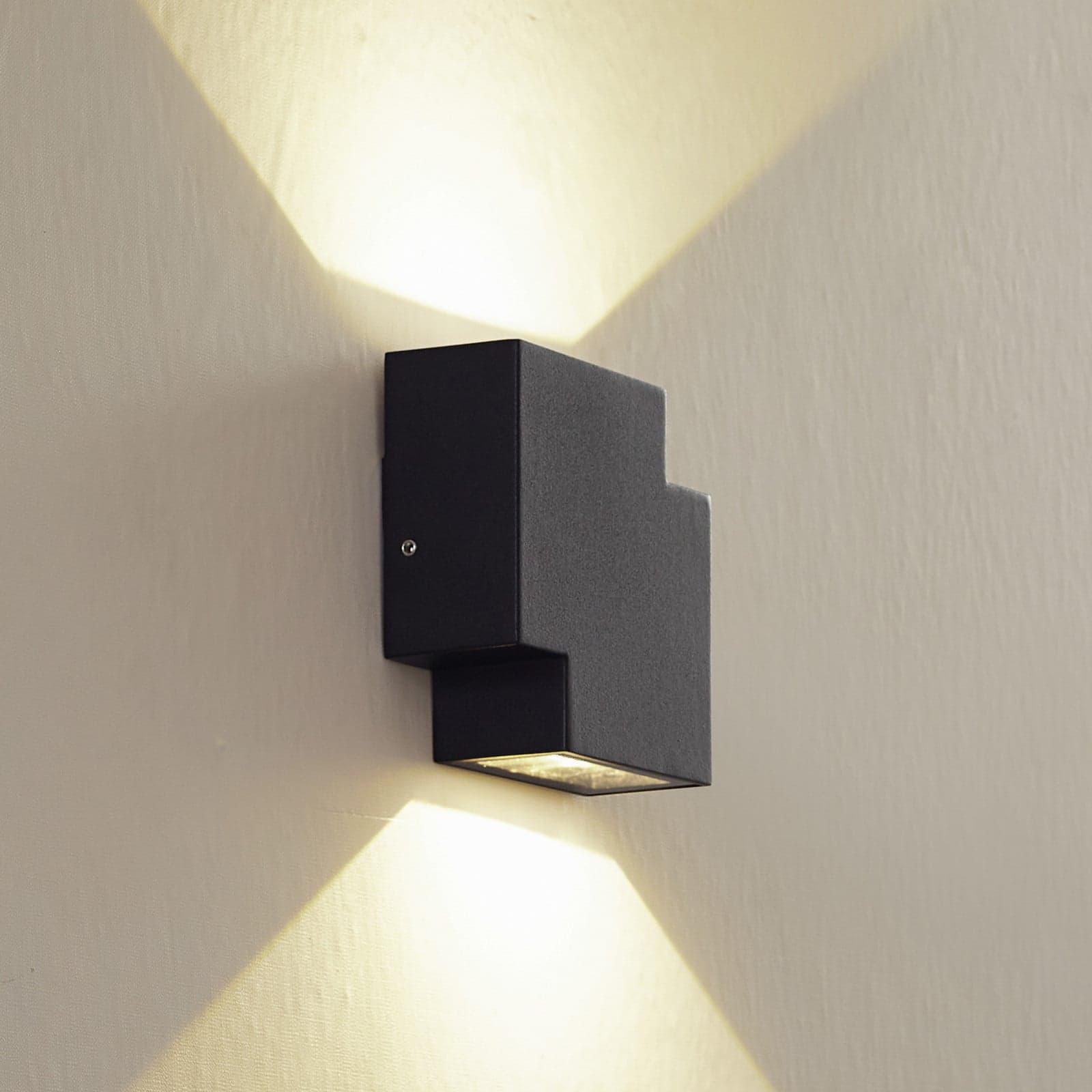 Fendir LED-ulkoseinävalaisin, musta, alumiini, 10,5 cm – Lindby - Terassi - Moderni - Kulmikas