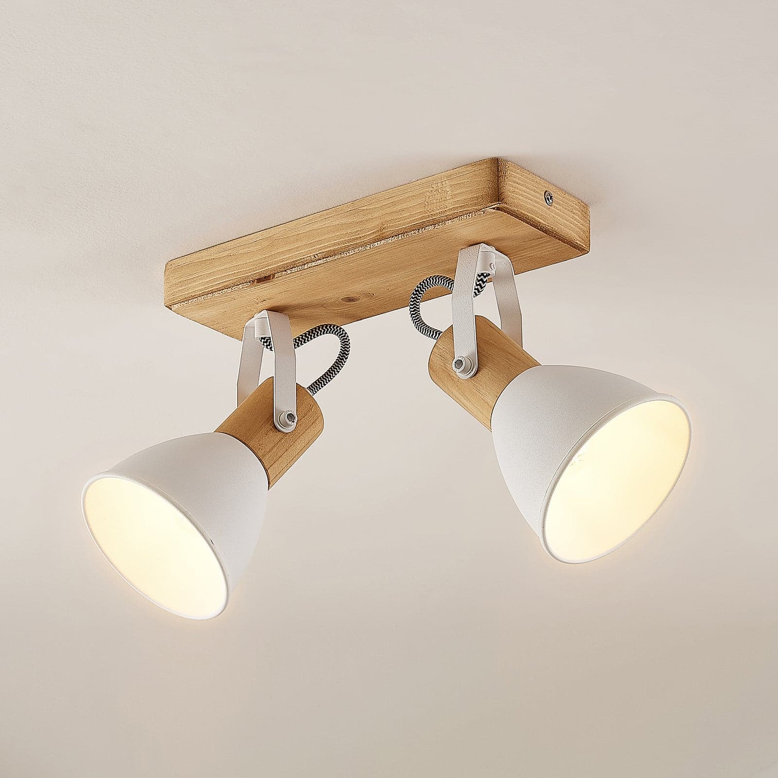Merela 2 Kattovalaisin Wood/White Lindby - Olohuone - Skandinaavinen - Puu - Monilamppuinen
