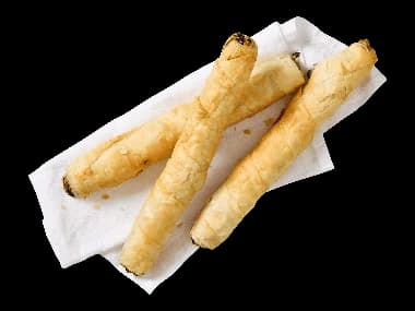 Juusto-pinaattibörek